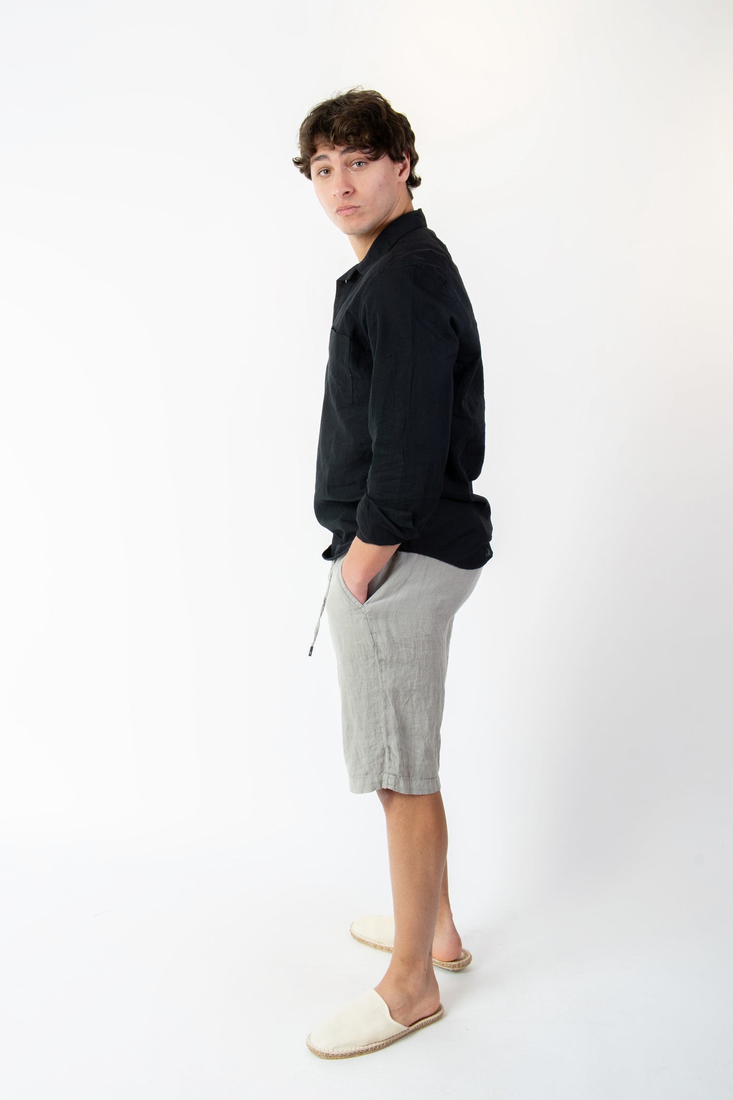 Santorini - Polo camicia in lino nero