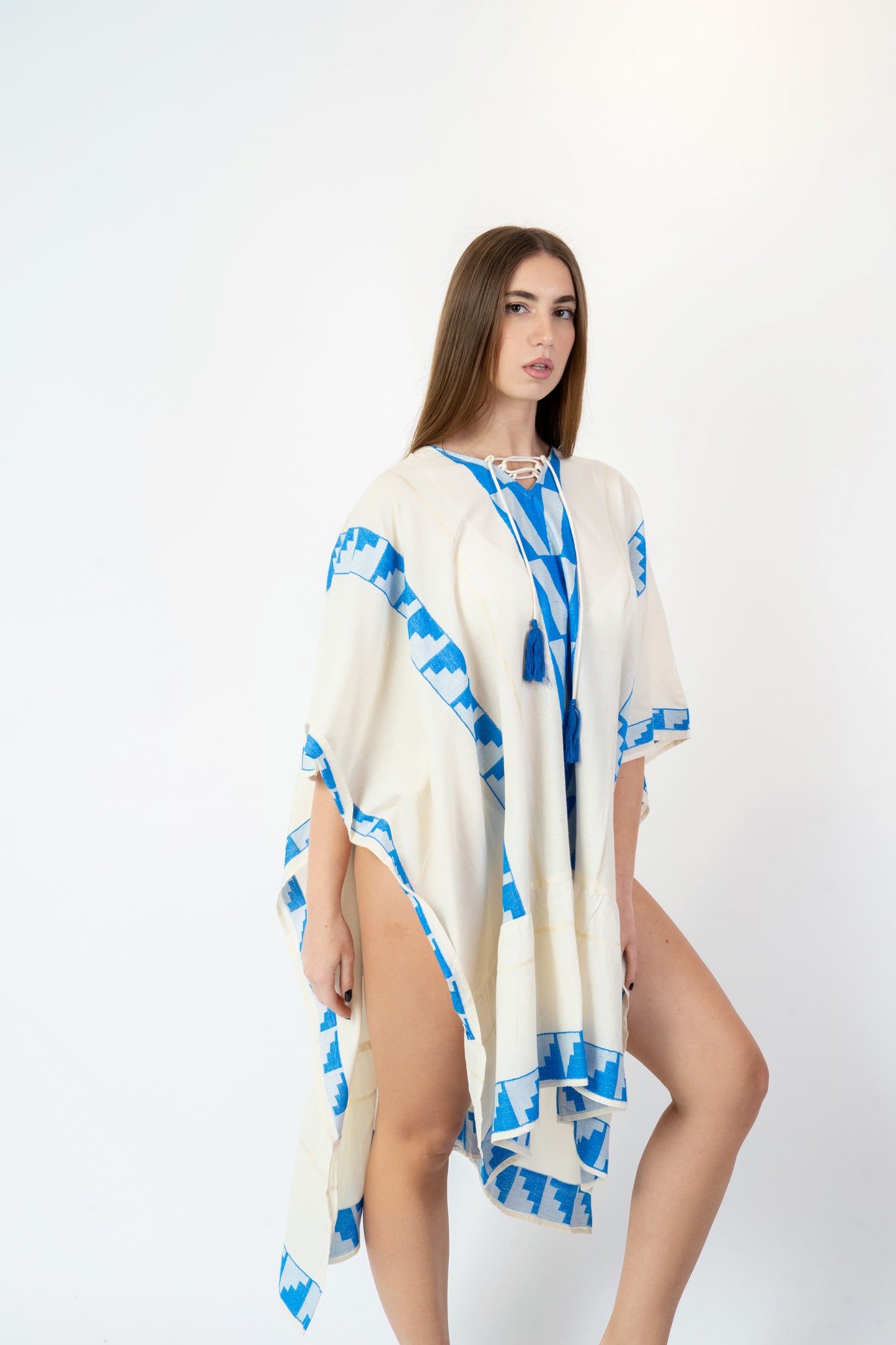 Gemma - Abito fantasia bianco/blu
